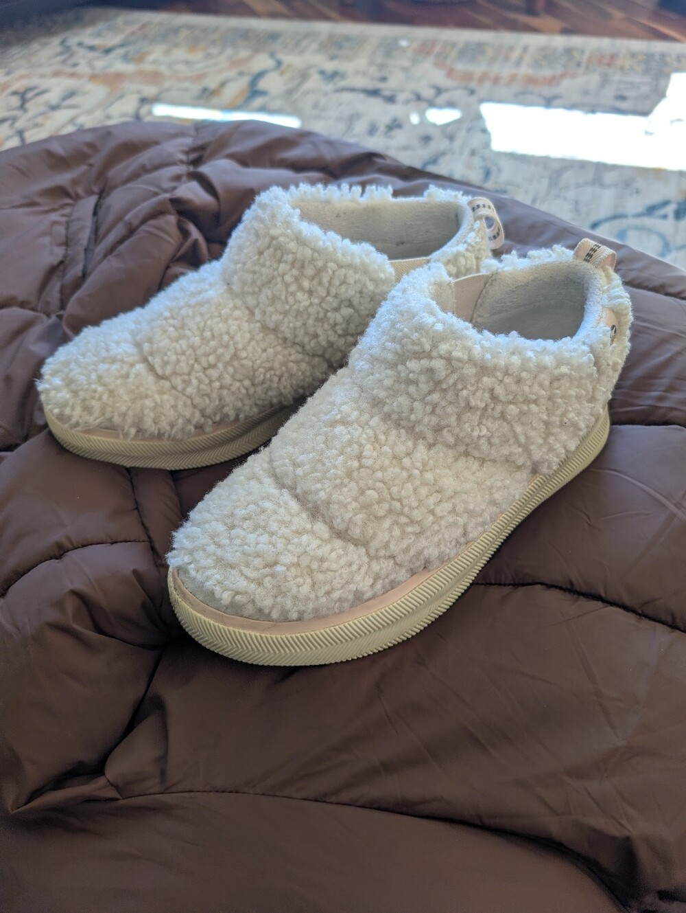 Sorel Out N About IV Mini Puffy Womens 10.5, Cream, Light Pink